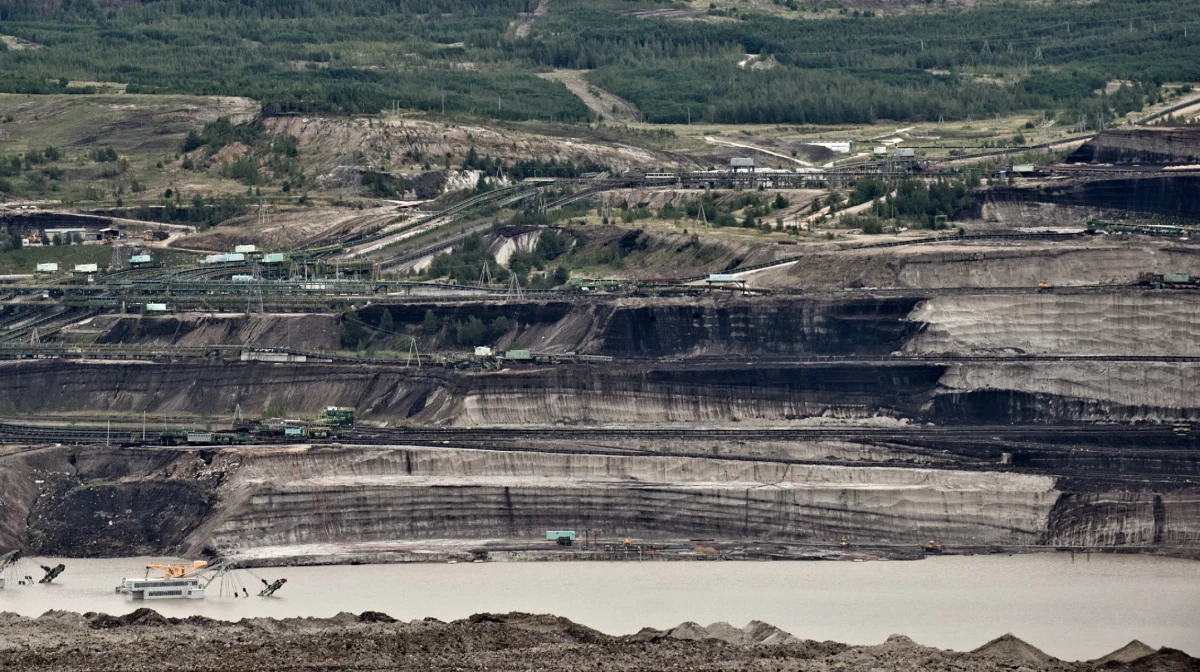 Polska musi wykonać postanowienie Trybunału Sprawiedliwości Unii Europejskiej w sprawie tymczasowego zamknięcia kopalni węgla brunatnego w Turowie - przekazała RMF FM Komisja Europejska. Podkreśliła, że będzie monitorować wykonanie wydanego nakazu. W piątek TSUE przychylił się do czeskiego pozwu, które sprzeciwiały się rozbudowie kopalni przy ich granicy. 