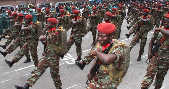 Szef sztabu nigeryjskiej armii generał porucznik Ibrahim Attahiru i jego współpracownicy zginęli w piątek w katastrofie lotniczej - powiadomiły Reutera trzy źródła wojskowe.