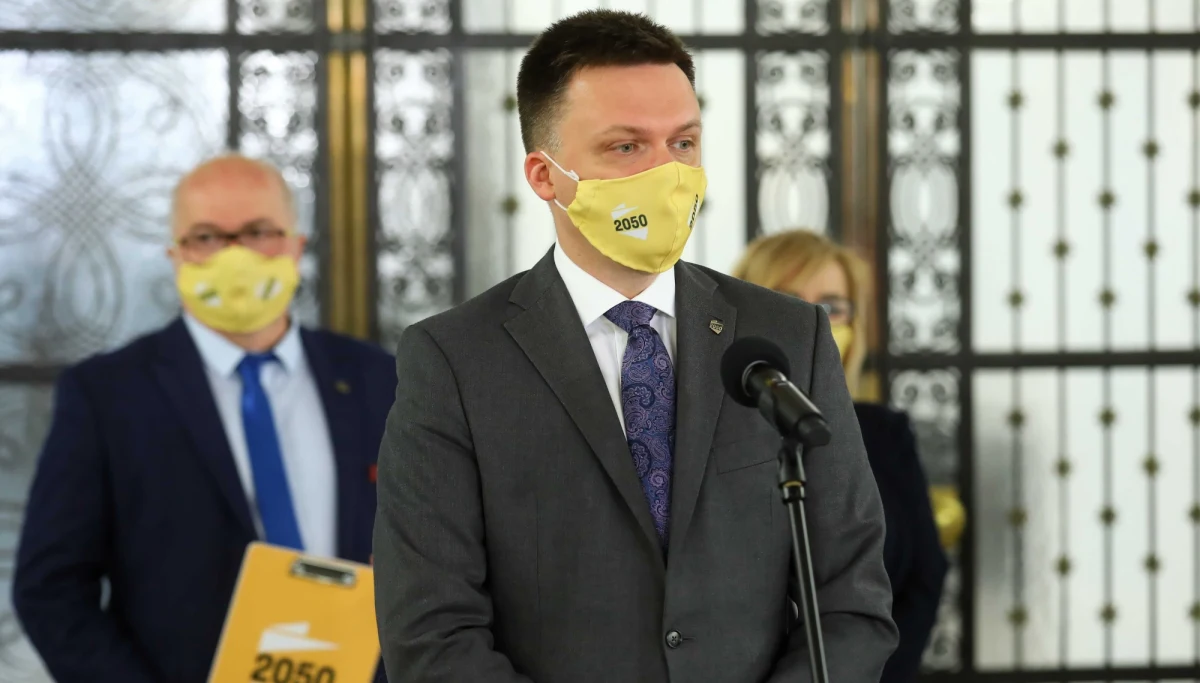 Gdyby wybory parlamentarne to wygrałoby je Prawo i Sprawiedliwość. Na drugim miejscu uplasowałaby się Polska 2050 Szymona Hołowni - wynika z sondażu United Surveys dla Wirtualnej Polski.  