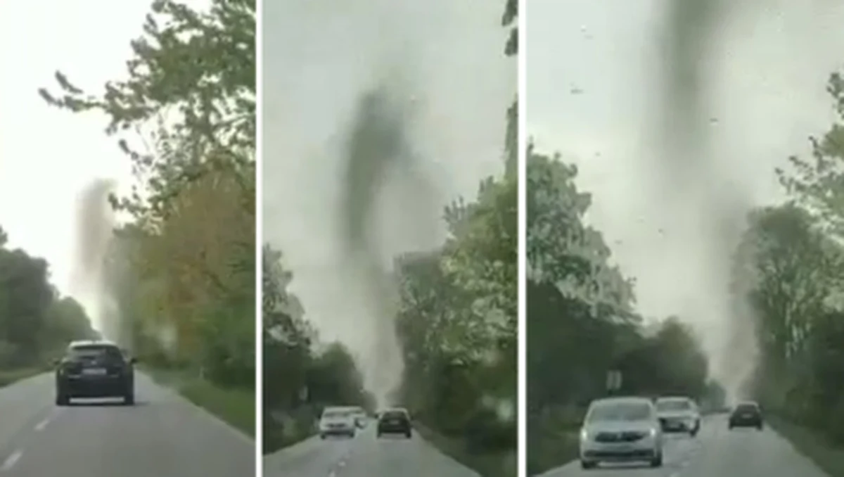 Mieszkańcy Półwyspu Helskiego obserwują inwazję owadów. To najprawdopodobniej jętki lub ochotki. Ich rójki wyglądem przypominają trąbę powietrzną. Od jednego z naszych słuchaczy otrzymaliśmy film pokazujący to zjawisko. Owady osadzają się na samochodach, elewacjach budynków, a także wpadają do ust i nosów mieszkańców. Jak uspokajają eksperci: to nieszkodliwe owady, które nie gryzą człowieka. Jednak tak duże ich ilości stają się problematyczne.