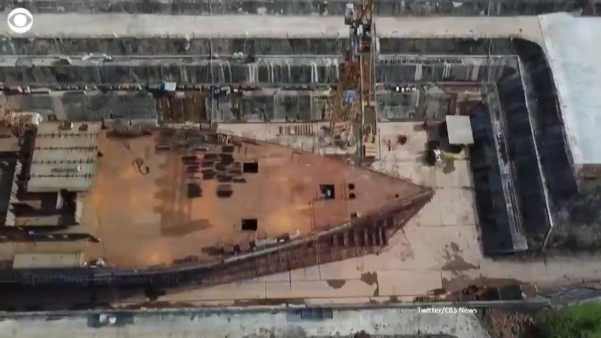 W chińskiej prowincji Syczuan powstaje kopia jednego z najbardziej rozpoznawalnych statków na świecie - Titanica. Zdaniem autora projektu, atrakcja co roku może przyciągnąć od dwóch do pięciu milionów turystów. Budowa statku pochłonie jednak krocie.