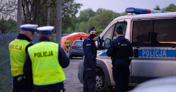 ​W śledztwie dotyczącym zabójstwa 11-letniego Sebastiana z Katowic pojawił się nowy wątek. Chodzi o samobójstwo 13-latki z zeszłego roku. Jak podają media, zatrzymany 41-latek ma być jej wujkiem.