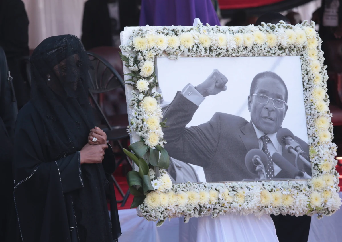 Wódz plemienny w regionie Zvimba w Zimbabwe oznajmił, że podczas pochówku byłego prezydenta tego kraju Roberta Mugabego nie zachowano tradycji. Nakazał ekshumację i przeniesienie zwłok zmarłego. Z wyrokiem nie zgadza się rodzina Mugabego.