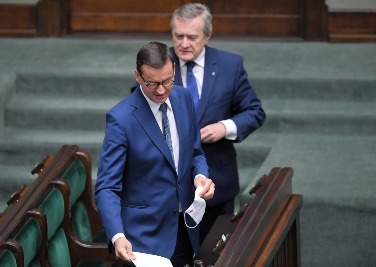 Cofnięcie zakazu organizacji masowych koncertów jest naprawieniem błędu: jak przyznają urzędnicy kancelarii premiera Mateusza Morawieckiego, utrzymywanie tego zakazu było ze strony rządu przeoczeniem.