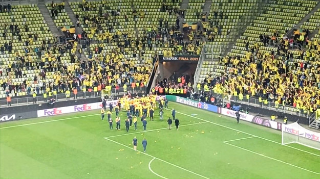 W finale Ligi Europy na Polsat Plus Arenie w Gdańsku pomiędzy Manchesterem United a Villarrealem pierwszą bramkę strzelił Gerard Moreno. Hiszpański klub wyszedł na prowadzenie w 29. minucie. Wyrównanie przyszło w 55. minucie. Gola dla "Czerwonych Diabłów" strzelił Edinson Cavani. W regulaminowym czasie gry był remis 1-1. W rzutach karnych Villarreal wygrał 11-10. Na stadionie po ceremonii wręczenia pucharu zabrzmiał hymn zwycięzców.