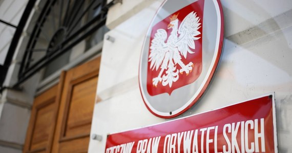 Wybrany przez Porozumienie Jarosława Gowina na kandydata na Rzecznika Praw Obywatelskich prof. Marek Konopczyński w środę późnym wieczorem zrezygnował z kandydowania. Jak wyjaśnił w krótkim wpisie na TT, decyzję podjął "w związku z informacjami o braku poparcia największego sejmowego ugrupowania", czyli PiS, o którym władze partii Gowina mówiły że jest "uzgodnione".