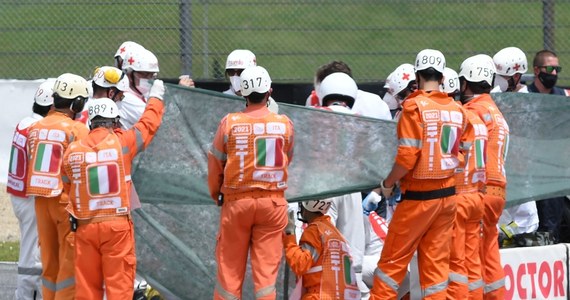 Lekarzom nie udało się uratować życia szwajcarskiego motocyklisty Jasona Dupasquiera (KTM). 19-latek wczoraj miał wypadek w czasie kwalifikacji przed wyścigiem o Grand Prix Włoch, 6. rundą mistrzostw świata w klasie Moto3. 