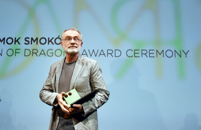 Twórca autorskich technik filmowych w animacji Piotr Dumała otrzymał w poniedziałek podczas 61. Krakowskiego Festiwalu Filmowego nagrodę Smoka Smoków za wyjątkowy wkład w rozwój światowej kinematografii.