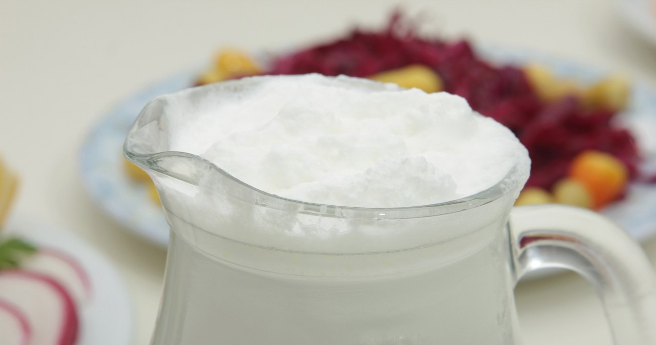 Nasze babcie piły ją codziennie. Sekret zdrowego serca i mocnych kości