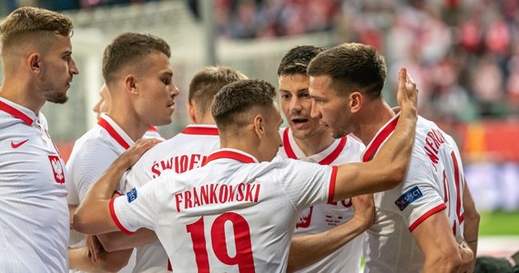 Nie ma zmian w ostatecznym składzie reprezentacji Polski na mistrzostwa Europy. Trener Paulo Sousa powołał 26 piłkarzy, których nazwiska były już ogłoszone w połowie maja. Listę należało przesłać do UEFA do północy 1 czerwca.