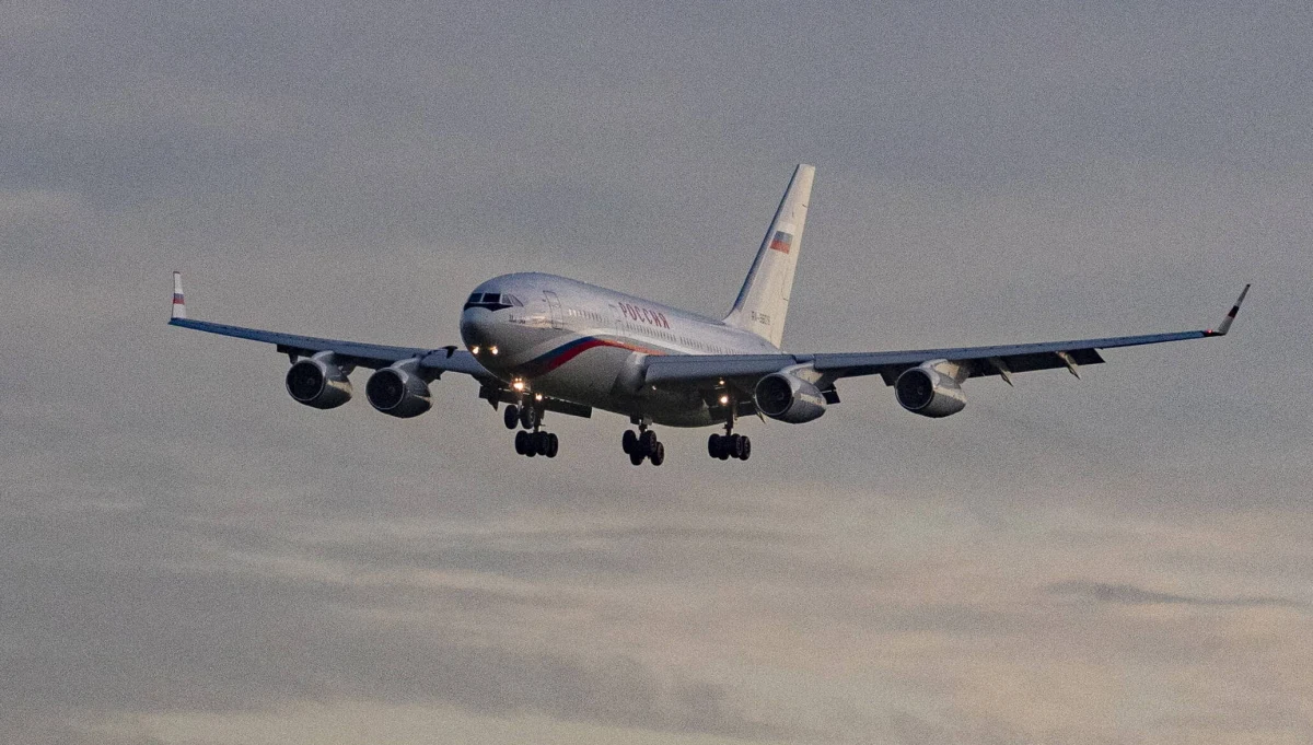 Niemcy zawiesiły przyloty rosyjskich linii lotniczych na swoje terytorium w odpowiedzi na brak zgody Rosji na loty Lufthansy do tego kraju - poinformowało ministerstwo transportu w Berlinie. 