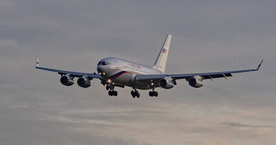 Niemcy zawiesiły przyloty rosyjskich linii lotniczych na swoje terytorium w odpowiedzi na brak zgody Rosji na loty Lufthansy do tego kraju - poinformowało ministerstwo transportu w Berlinie. 