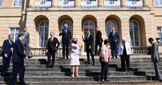 Ministrowie finansów państw G7 poparli pomysł globalnego minimalnego podatku dochodowego dla wielkich korporacji. Przedstawiciele krajów są przekonani, że reforma skutecznie zniechęci gigantów takich jak Google, Facebook, Apple i Amazon do unikania opodatkowania.