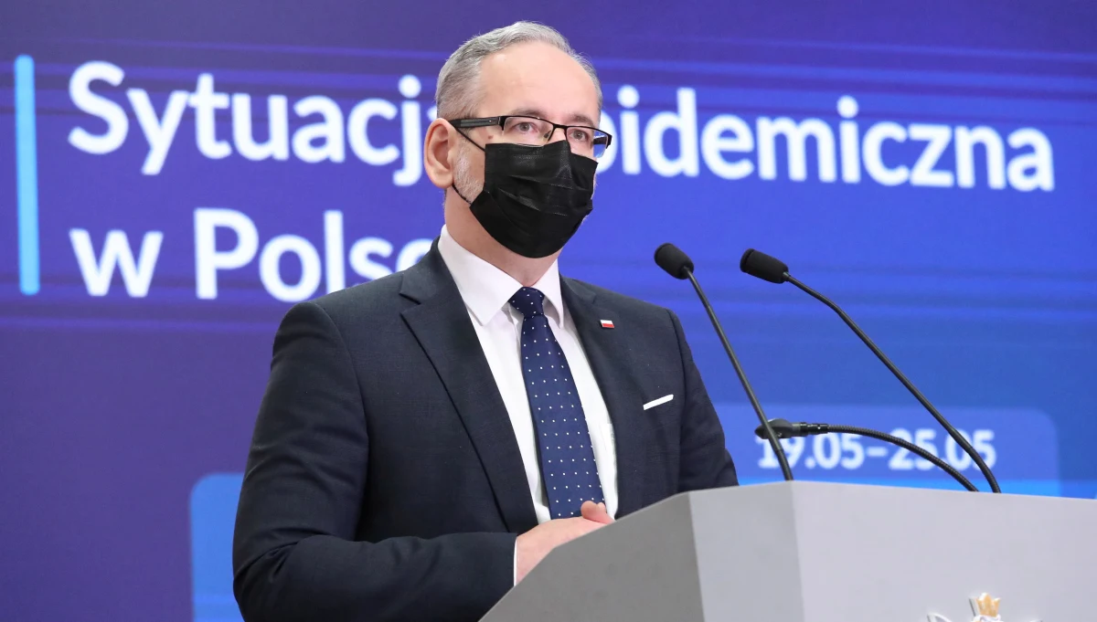 Nowy tydzień przynieść ma w Polsce plan dalszego odmrażania gospodarki i decyzję w sprawie stóp procentowych. W Kornwalii dojdzie do spotkania przywódców krajów grupy G7. A na europejskich stadionach początek mistrzostw kontynentu.