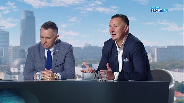 W programie "Cafe Futbol" Tomasz Hajto odniósł się do decyzji personalnych selekcjonera reprezentacji Polski Paulo Sousy. Jednym z piłkarzy, których ocenił, był Karol Świderski, który wystąpił już w trzech meczach pod jego wodzą. - Za całym szacunkiem dla talentu tego chłopaka, ale to nie jest jeszcze piłkarz na pierwszą reprezentację - uznał Hajto.