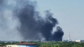 Poznań: Pożar hali firmy BROS. Akcja strażaków