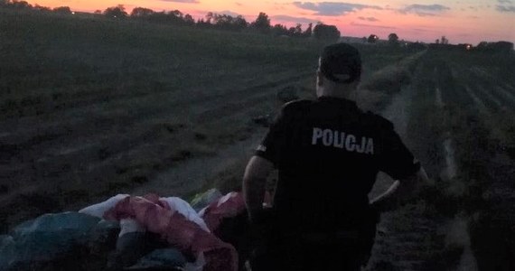W rejonie miejscowości Besiekiery (Łódzkie) doszło do wypadku z udziałem paralotni, pilotowanej przez 34-latka. Poszkodowany został przetransportowany do szpitala, gdzie zmarł. 