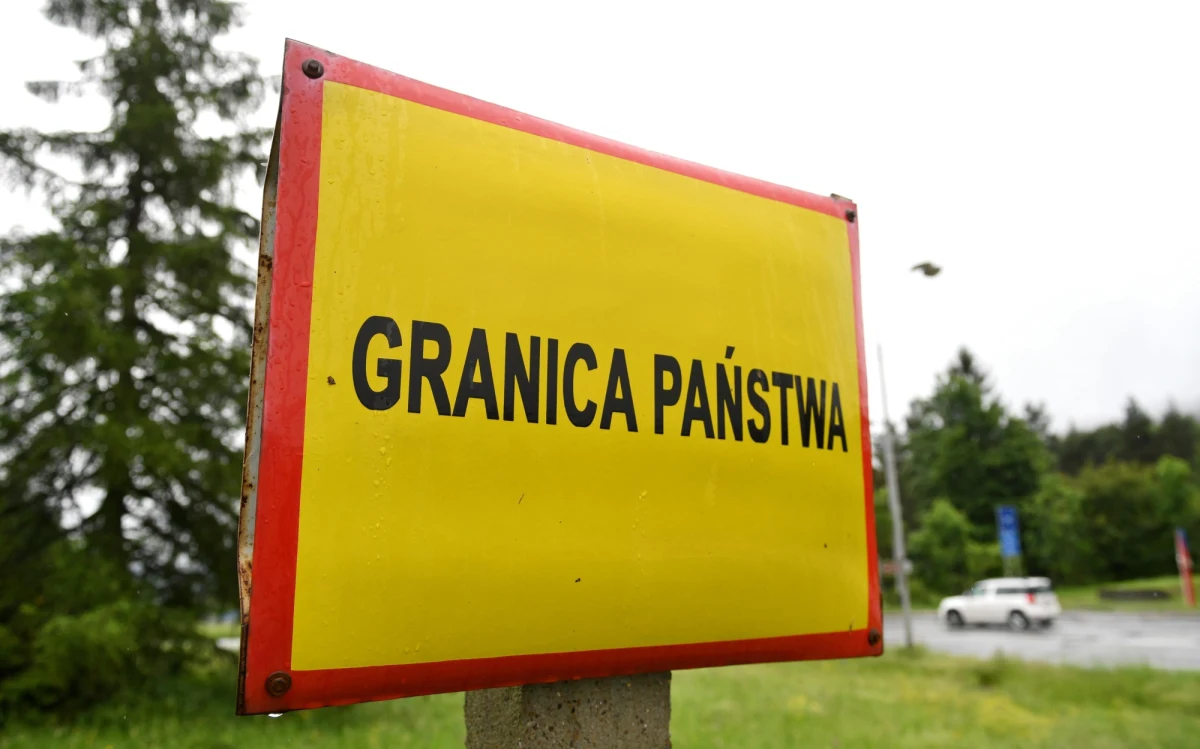 Służby polskie i litewskie zanotowały w ostatnim czasie znaczny wzrost liczby nielegalnych imigrantów, przedostających się z Białorusi do Unii Europejskiej. Chodzi przede wszystkim o uchodźców z Iraku, Syrii i Afganistanu.