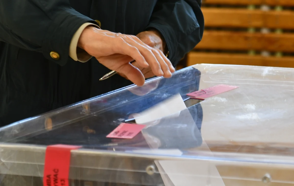 ​Referendum w sprawie odwołania dotychczasowej wójt gminy Kluki ze stanowiska oraz wybory uzupełniające do Rady Miejskiej w Działoszynie - to głosowania, jakie zaplanowano na najbliższą niedzielę (13 czerwca) w województwie łódzkim.