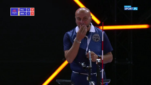 Fragment meczu Ligi Narodów siatkarzy 2021 Polska – Brazylia. "Biało-Czerwoni" ulegli rywalom 0:3.