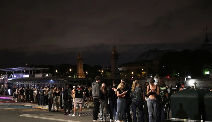 ​Francja: Kilkaset osób na "domówce wszech czasów". Policja użyła gazu