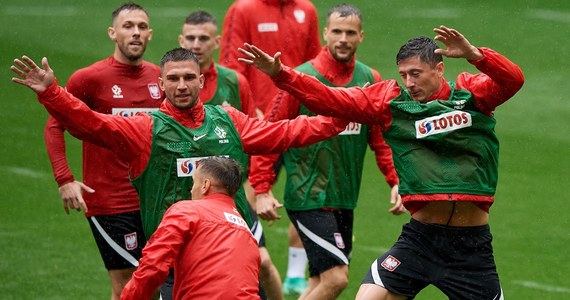Rumun Ovidiu Hategan poprowadzi pierwszy mecz Polaków na Euro 2020: ze Słowacją. Arbiter jest już znany polskim kibicom.
