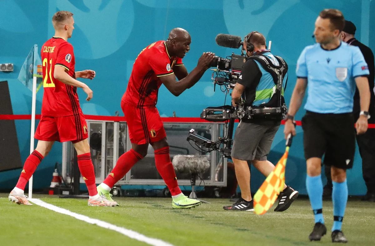 Belgijski piłkarz Romelu Lukaku gola zdobytego w meczu z Rosją w mistrzostwach Europy zadedykował Duńczykowi Christianowi Eriksenowi, który zasłabł w trakcie wcześniejszego spotkania grupy D z Finlandią (0:1).