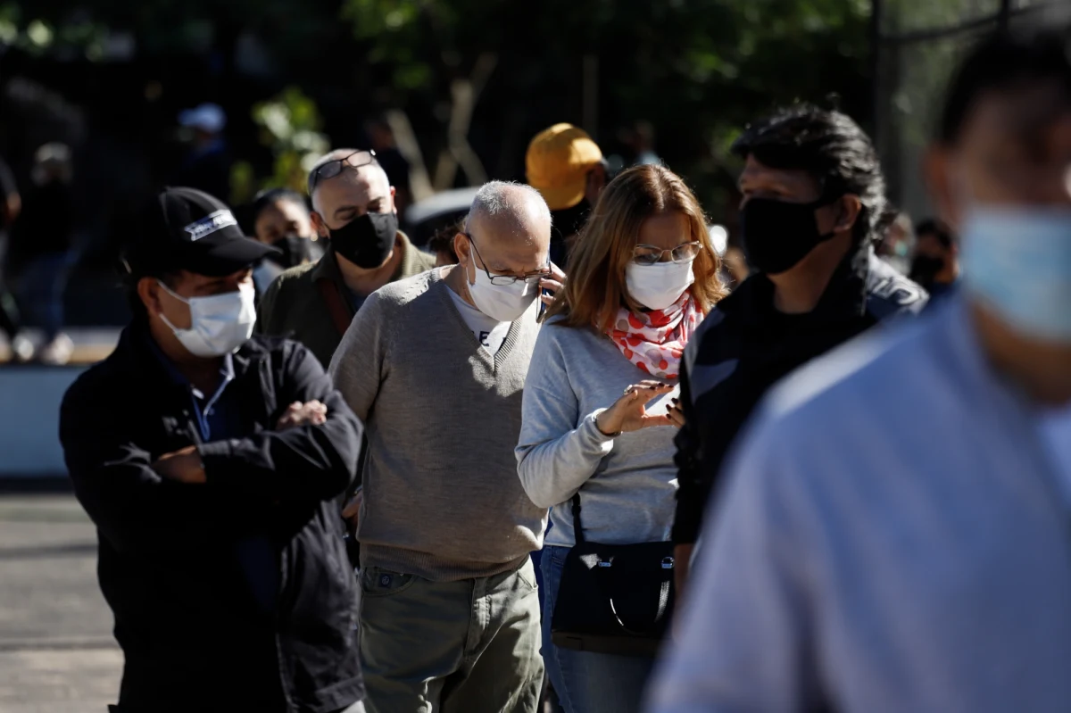 Brytyjski premier Boris Johnson wyraźnie zasugerował, że całkowite zniesienie restrykcji koronawirusowych w Anglii, które zgodnie z planem ma nastąpić 21 czerwca, zostanie opóźnione. Decyzję w tej sprawie szef rządu ma ogłosić w poniedziałek.
