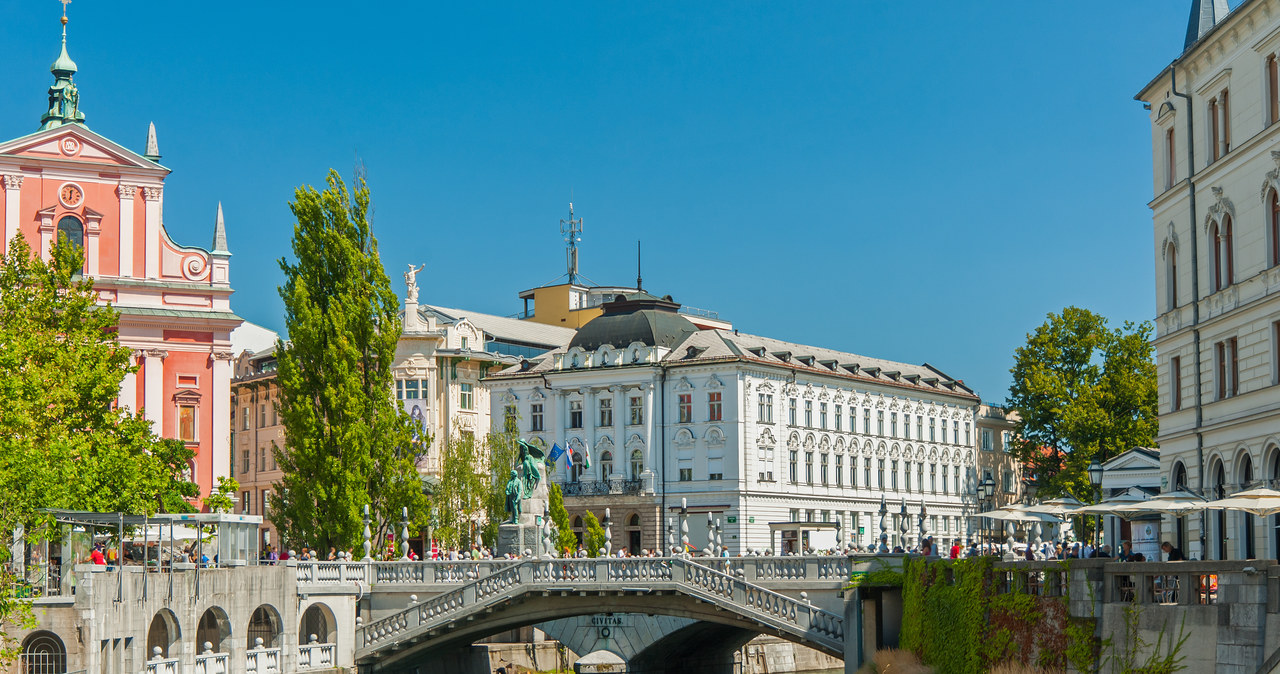 Wyjazdy, których, odwiedzamy, kilka, krajów, jednym, razem, kojarzą, albo, koniecznością, wydania, dużych, pieniędzy, ciężką, lo Możesz zwiedzić aż 3 kraje w 2 godziny. Wystarczy, że wsiądziesz w ten pociąg