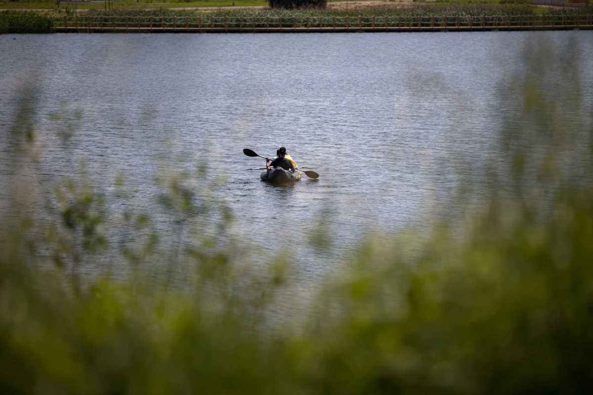 ​Tragedia w Wierzbicy w powiecie radomskim. Jak informuje "Echo Dnia", 21-latek utonął w wyrobisku po kopalni.