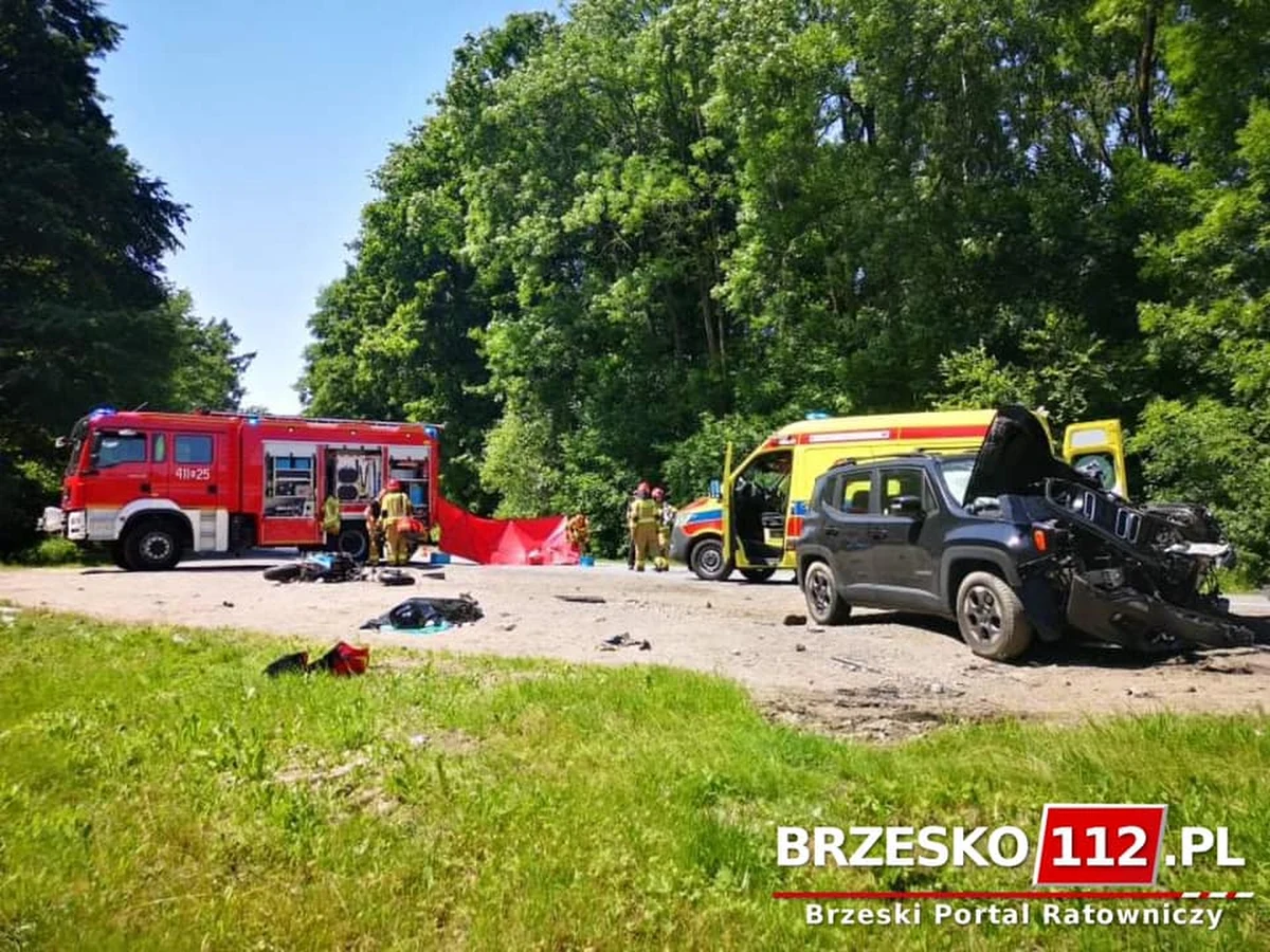 Tragiczny wypadek na drodze krajowej nr 75. Nie żyje 29-letni motocyklista. Jak poinformował sierż. Paweł Kobiałka z zespołu prasowego małopolskiej policji, do zdarzenia doszło w sobotę w Okocimiu.