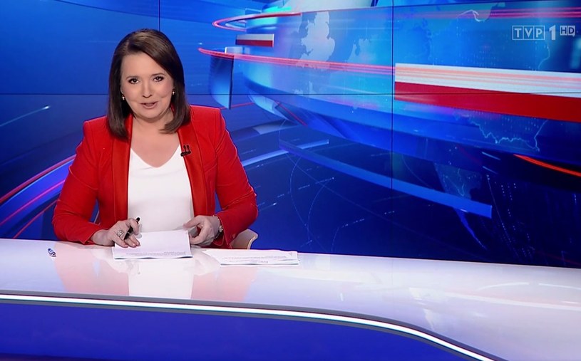 W sobotę Danuta Holecka prowadziła główne wydanie „Wiadomości” TVP pierwszy raz po ponad półtoramiesięcznej przerwie. 

 