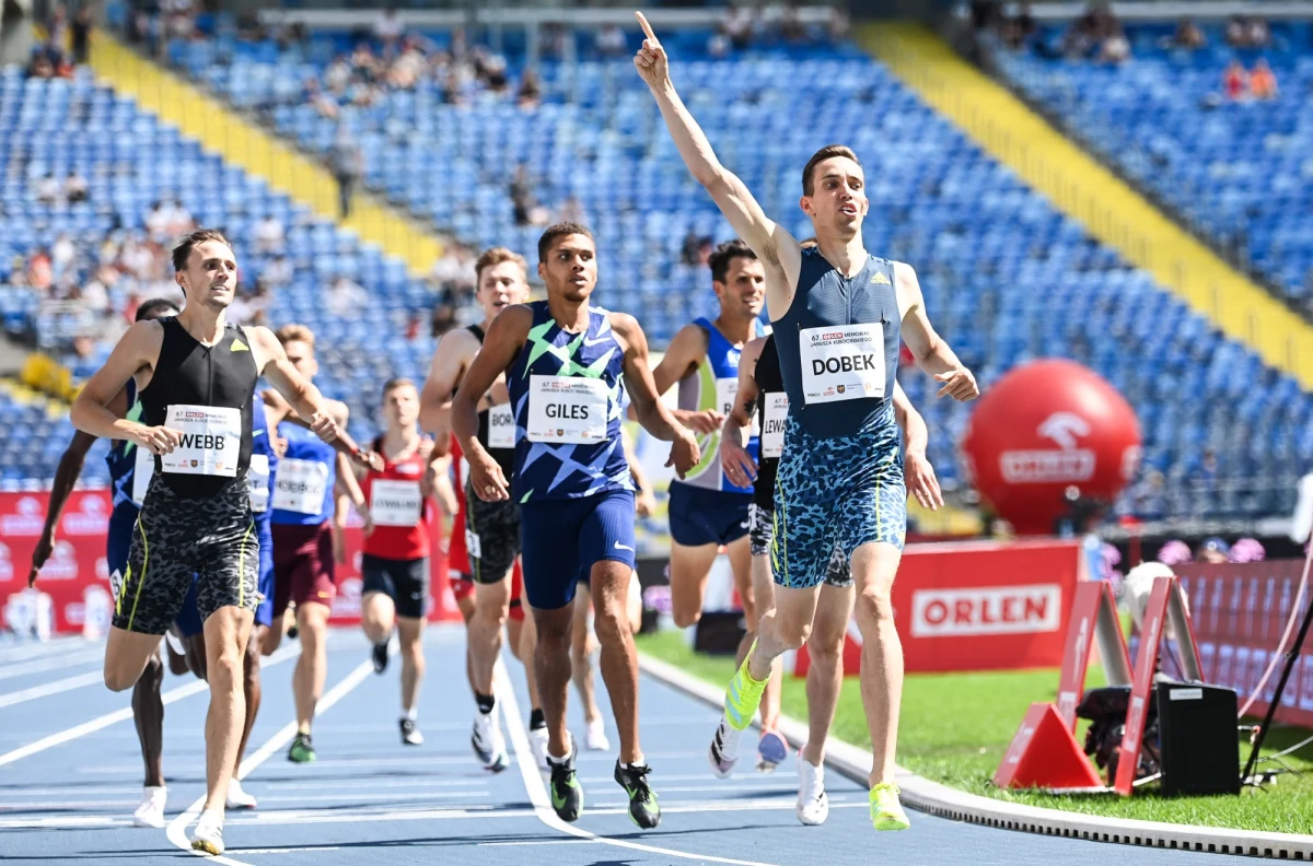Patryk Dobek zwyciężył w biegu na 800 m podczas 67. Orlen Memoriału Janusza Kusocińskiego w Chorzowie. Wygrał z najlepszym w tym roku wynikiem na świecie 1.43,73. Najlepsi w rywalizacji w rzucie młotem byli Paweł Fajdek oraz Malwina Kopron.