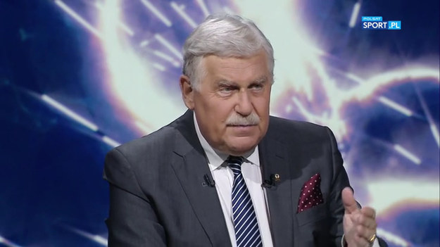 - Po pierwszym meczu ze Słowacją, gdzie widzieliśmy wzajemne pretensje naszych piłkarzy, przyszło spotkanie ze Słowacją, gdzie widzieliśmy zupełnie inną drużynę. Nawet jak coś komuś nie wyszło, to nikt nie miał do nikogo pretensji, tylko zasuwał za niego i dawał z siebie tyle, ile mógł. Widzieliśmy Roberta Lewandowskiego, który pracował za trzech lub czterech. Wszystko nastąpiło, gdy zaczęła się kolosalna krytyka - powiedział były selekcjoner reprezentacji Polski Jerzy Engel w programie "Cafe Euro".