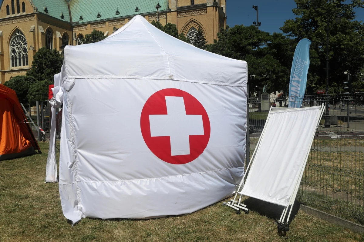 Druga dawka szczepionki przeciw Covid-19 w innym punkcie niż zaaplikowano nam pierwszą. Takie rozwiązanie będzie możliwe już od 1 lipca. Dziennikarze RMF FM dotarli do warunków, jakie trzeba będzie spełnić, żeby z tej możliwości skorzystać. Sprawdź, co powinieneś wiedzieć. 