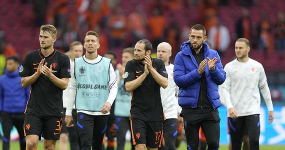 Holendrzy najlepszą drużyną grupy C mistrzostw Europy. Zawodnicy Franka de Boera na koniec fazy grupowej wygrali z Macedonią Północną 3:0. Z kompletem punktów Holandia  zapewniła sobie awans 1/8 turnieju.