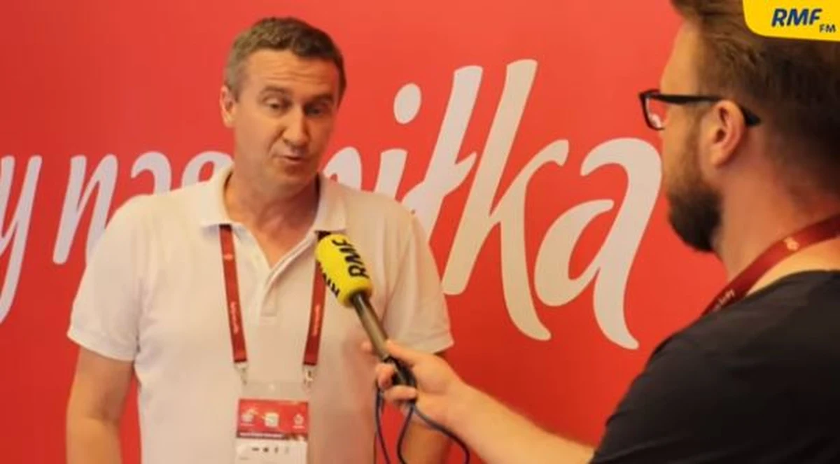 W Stałym fragmencie gry dziś sporo o Szwedach. Co może nas zgubić w środowym meczu? Czy będziemy musieli prowadzić grę? Co mówi się w szwedzkich mediach przed ostatnim pojedynkiem? Gośćmi programu byli: trener Sandecji Nowy Sącz – Dariusz Dudek, dziennikarz sportowy szwedzkiej telewizji publicznej Kamil Bocheński oraz były reprezentant Polski – Radosław Michalski. 