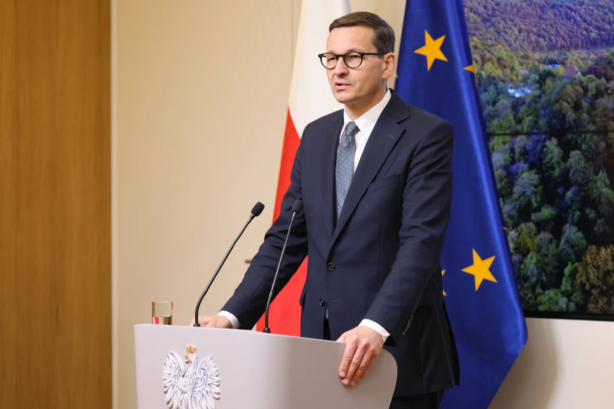 Premier Mateusz Morawiecki wyraził nadzieję na dalszą współpracę z trojgiem posłów, którzy zdecydowali się opuścić klub parlamentarny PiS. Wyraził przekonanie, że będą oni skłonni wspierać program Polski Ład.