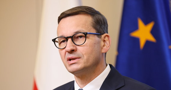 "​Jestem głęboko przekonany, że Polsce nie grożą kary finansowe ws. kopalni Turów, ale podchodzimy do problemu bardzo poważnie" - powiedział w sobotę w TVP Wrocław premier Mateusz Morawiecki.