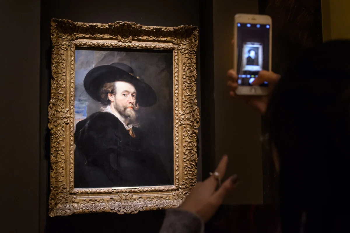 Ocalała strona ze zniszczonego w pożarze w 1720 roku notatnika młodego Petera Paula Rubensa może wkrótce osiągnąć cenę nawet 600 000 funtów - donosi "Guardian".