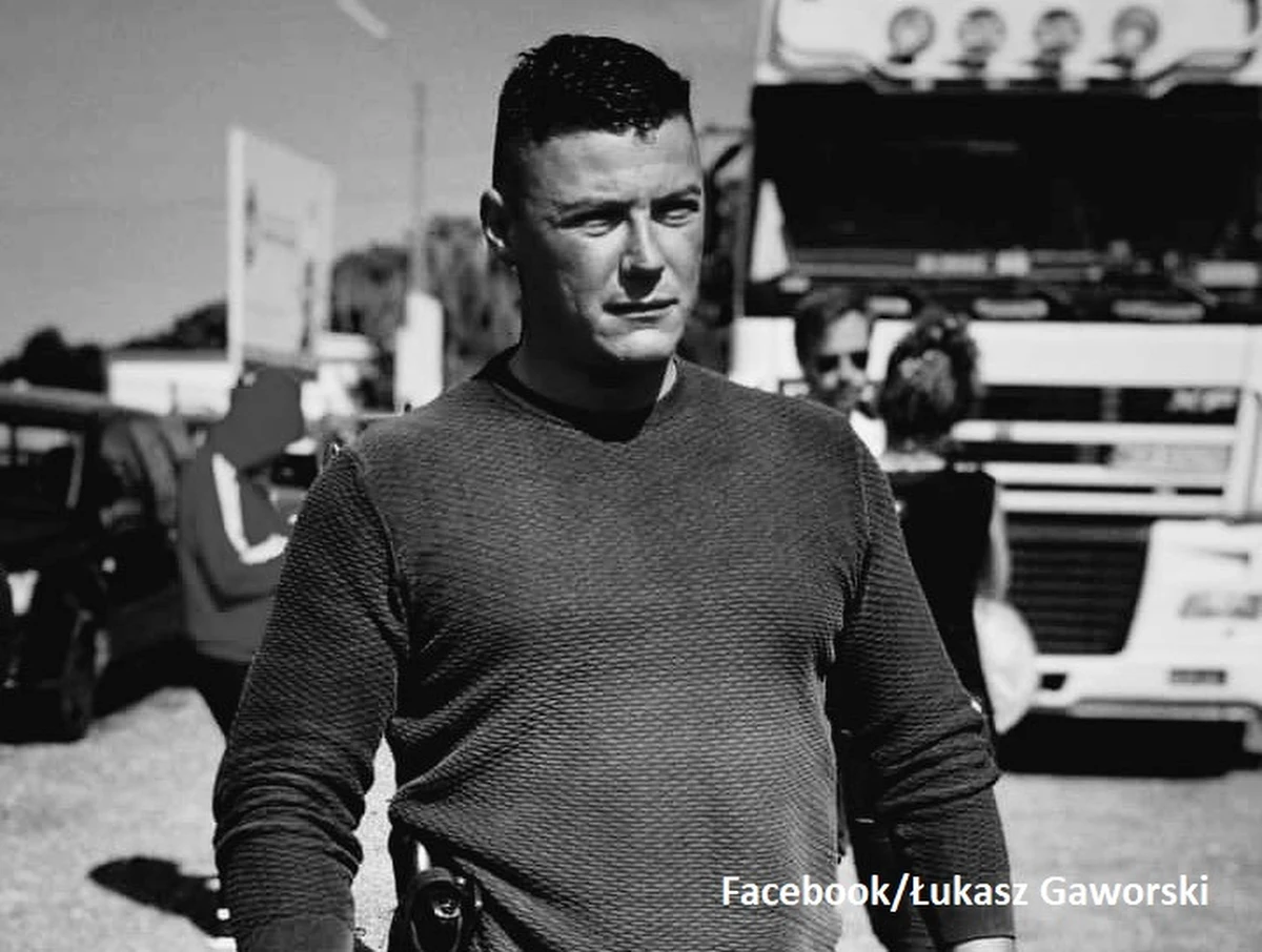 Aktor znany z filmu „Polityka”, serialu „Na Wspólnej” czy „Drugiej szansy” Krzysztof Chromiński zmarł w szpitalu. Mężczyzna kilka dni wcześniej miał wypadek samochodowy.