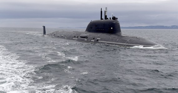 Siły zbrojne Rosji testują na Morzu Białym okręt podwodny Biełgorod o napędzie atomowym, który jest przystosowany do przenoszenia podwodnych dronów z napędem atomowym Posejdon - podał w portal The Barents Observer.