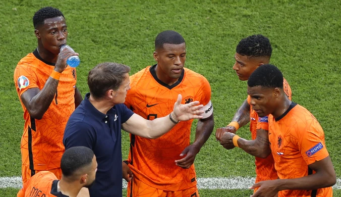 Euro 2020. Niderlandzkie media: "Pomarańczowi" zapłacili za głupotę trenera