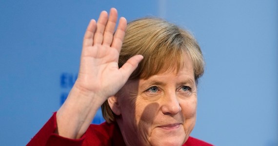 Z powodu silnie rozprzestrzeniającego się w Europie wariantu koronawirusa Delta, kanclerz Niemiec Angela Merkel zaproponowała, by tymczasowo nie wpuszczać Brytyjczyków na kontynent, nawet tych w pełni zaszczepionych przeciw Covid-19 - poinformował dziennik "Times".