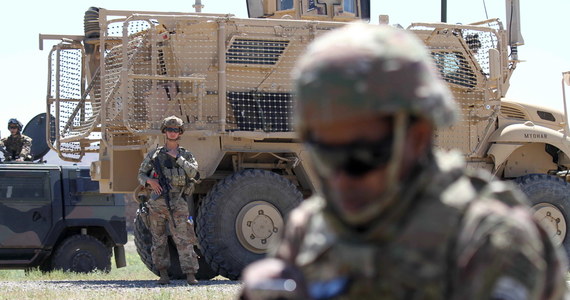 Armia amerykańska wycofa się z Afganistanu za kilka dni, na długo przed terminem 11 września wyznaczonym przez prezydenta Joe Bidena na zakończenie najdłuższej wojny w Ameryce - informuje Reuters. Agencja powołuje się na anonimowe źródła w Waszyngtonie.