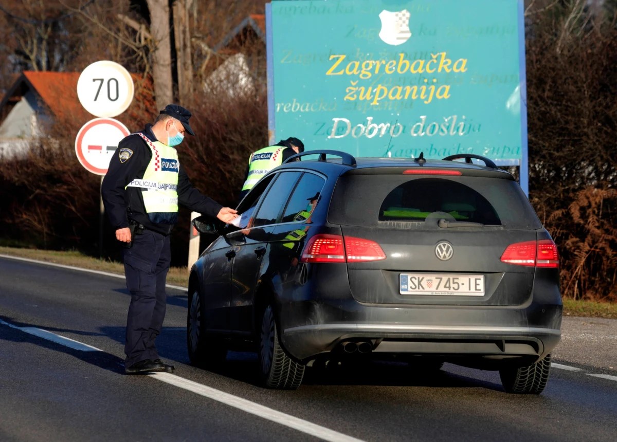 Od dziś, czyli od 1 lipca, ci którzy chcą wjechać do Chorwacji, zobowiązani są do przedstawienia Unijnego Certyfikatu Covid potwierdzającego szczepienia, wynik testu lub ozdrowienie - informuje Przedstawicielstwo Chorwackiej Wspólnoty Turystycznej w Polsce. Unijny Certyfikat Covid działa od 1 lipca w krajach UE. Uprawnia do swobodnego podróżowania we Wspólnocie w czasie pandemii.