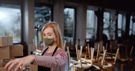 Restaurantul era în camera de închidere.  Proprietarii au câștigat în instanță