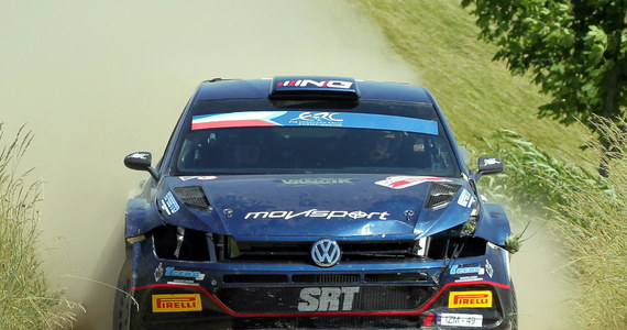 Rosjanin Nikołaj Griazin (VW Polo GTi R5) prowadzi po pierwszym etapie w Rajdzie Lipawy, drugiej w sezonie rundzie cyklu ME. Na łotewskich szutrach Rosjanin był najszybszy na wszystkich rozegranych w piątek odcinkach specjalnych.