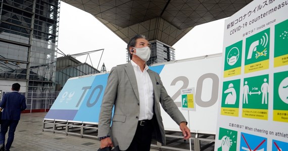 Na 20 dni przed ceremonią otwarcia igrzysk w Tokio zanotowano najwyższą liczbę zakażeń koronawirusem od ponad pięciu tygodni - 716 nowych przypadków. Miasto zastanawia się nad zaostrzeniem pandemicznych restrykcji. 