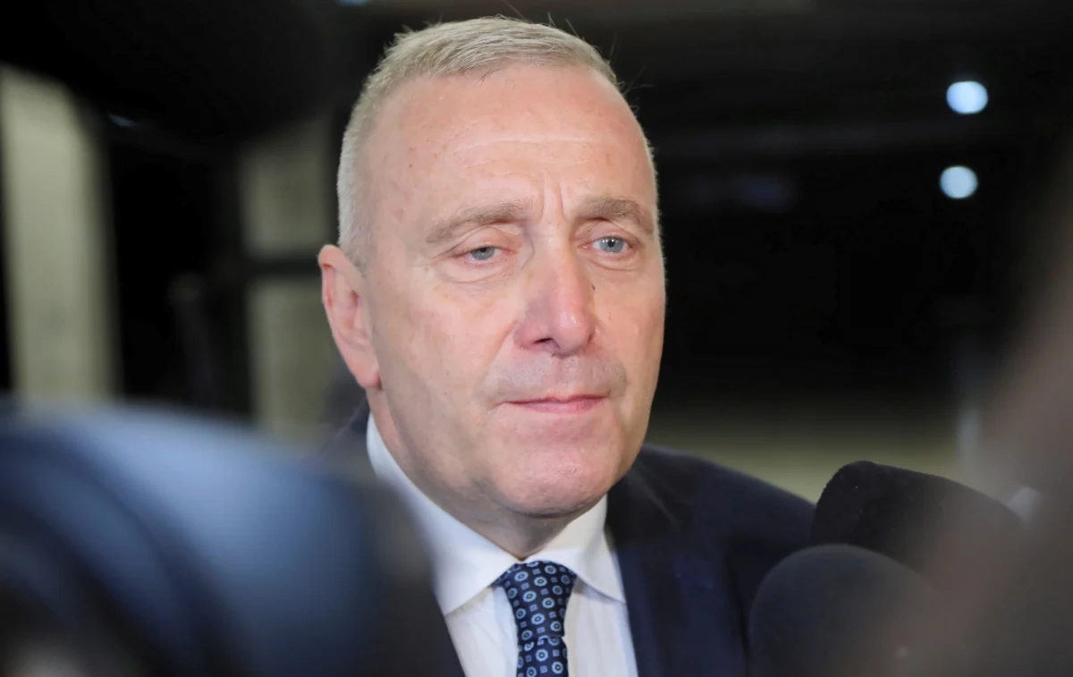 Szybkie powszechnie wybory przewodniczącego PO nie byłyby korzystne, bo musimy przygotować konstrukcję polityczną na wybory parlamentarne w 2023 roku - powiedział były lider PO Grzegorz Schetyna, komentując objęcie przez Donalda Tuska funkcji p.o. szefa Platformy. 